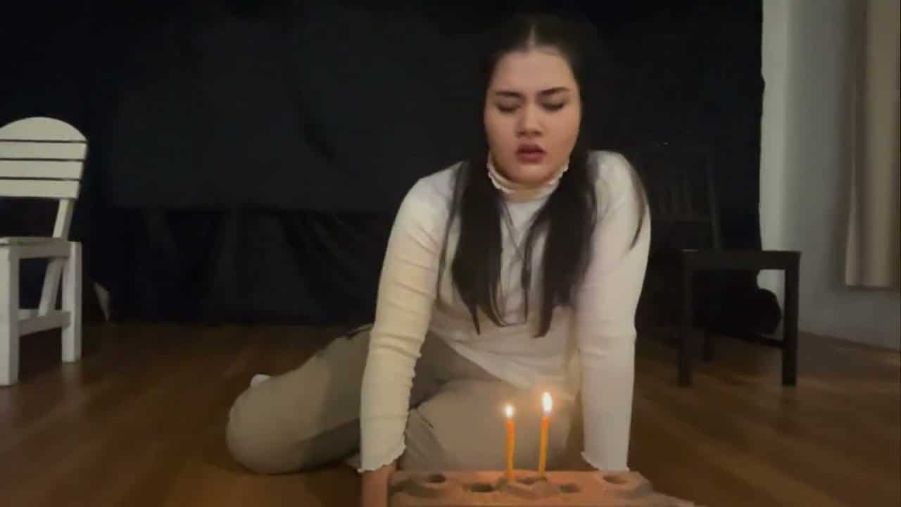 Hayley  – Solo Performance MasterClass Studio