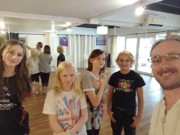 My new teenager course. Very intense with 4 students. We are working hard and in depth to figure out what this thing of …