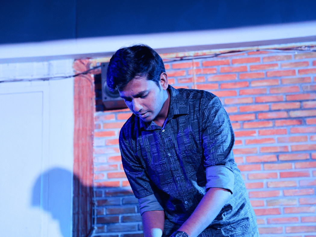 Hire actors with our talent agency for films in Bangkok. Find stars for your movie with MasterClass Studio. Contact us today!