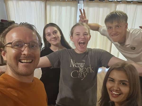 Find your TV star with our trusted TV talent agency in Bangkok. Hire actors for series and ads with MasterClass Studio. Contact us!