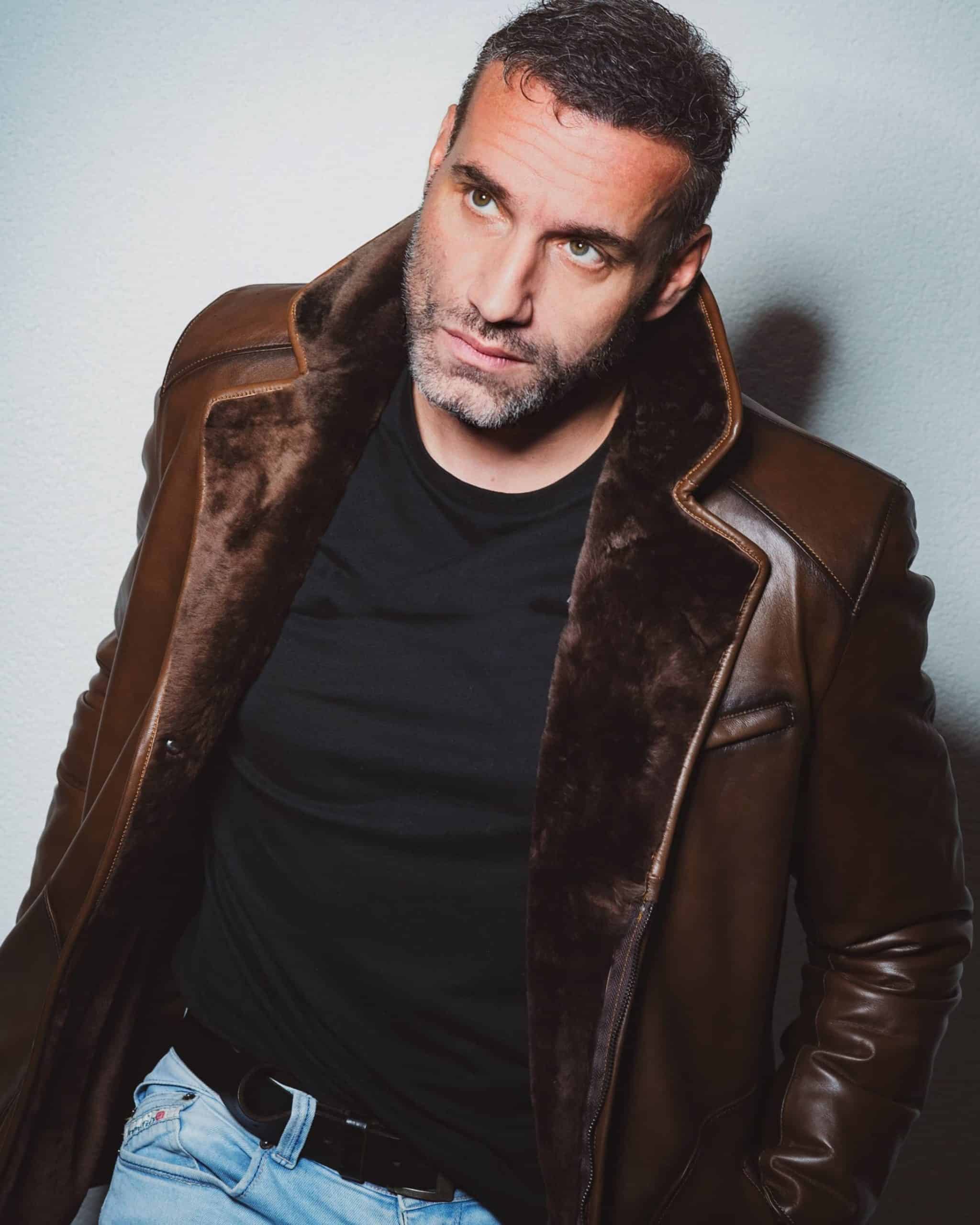 Professional talent representation in Thailand for films and ads. Hire actors and models with MasterClass Studio. Contact us now!