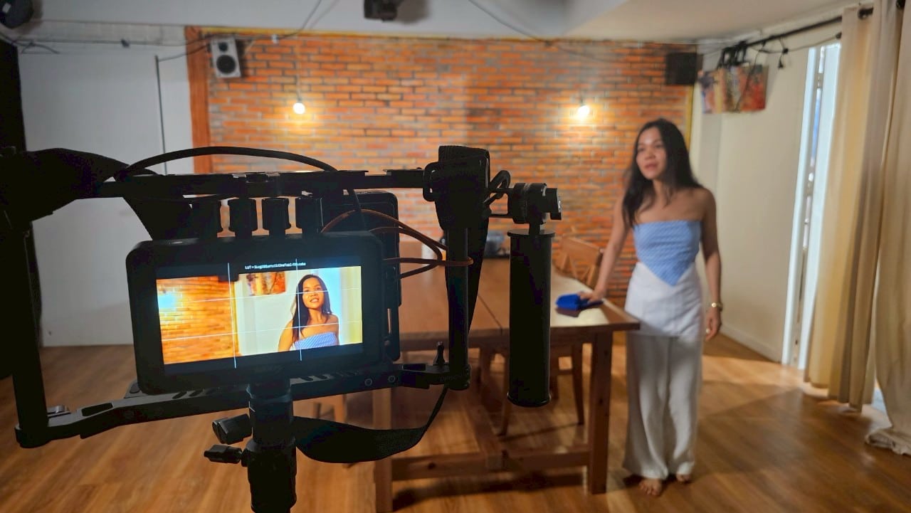 Thai actor performing passionately on a series set in Thailand, highlighting talent.