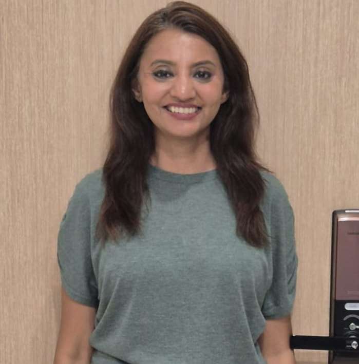 Jasveen (Priya) Walia